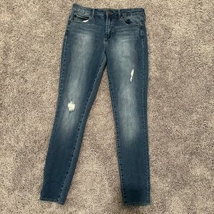Leith Distressed Jeans